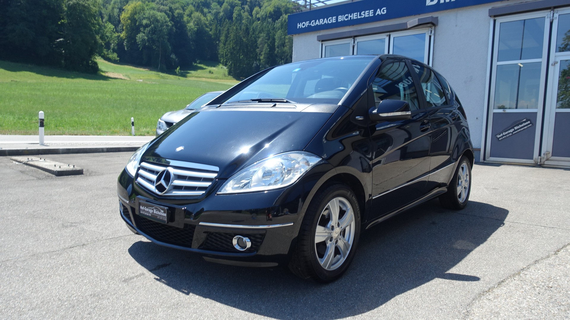 MERCEDES-BENZ A 180 Avantgarde Selection Autotronic-image-3