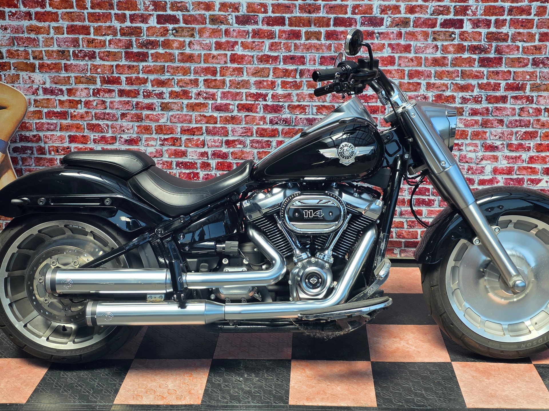 HARLEY-DAVIDSON FLFBS Fat Boy 114 ABS-showroom-element-2