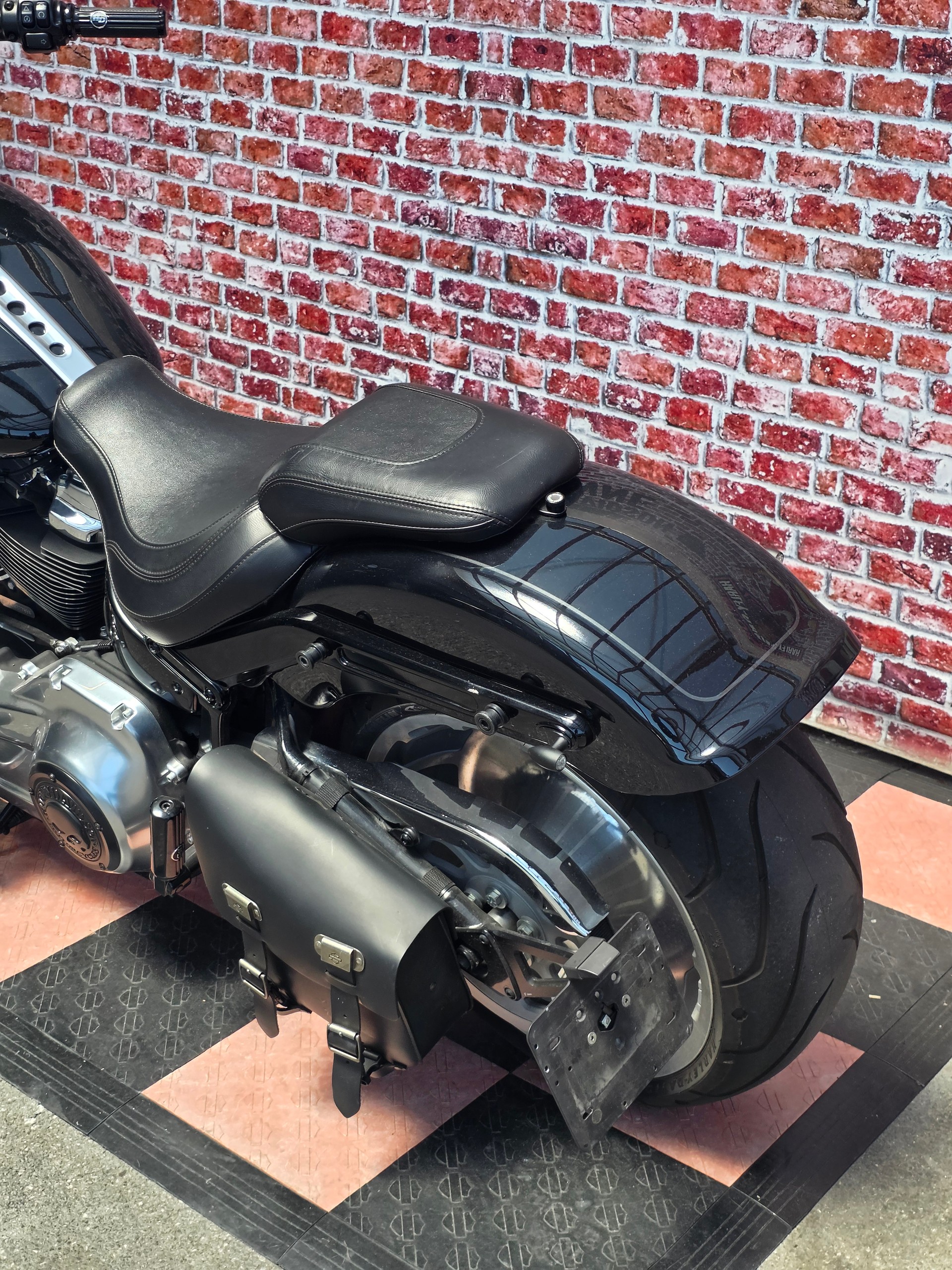 HARLEY-DAVIDSON FLFBS Fat Boy 114 ABS-image-9