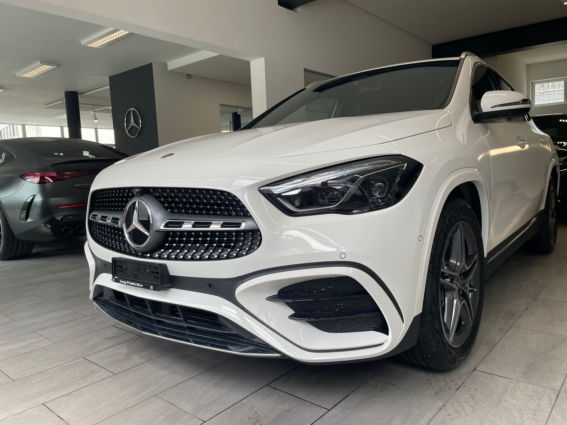 MERCEDES-BENZ GLA 250 4Matic 8G-DCT AMG Line Swiss Star-image-1