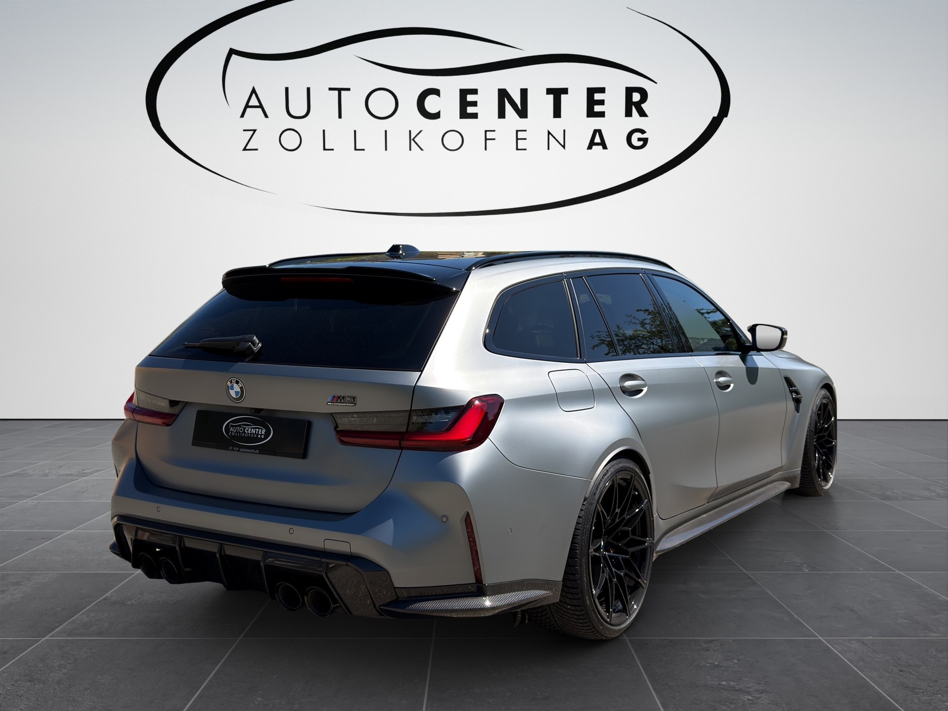 BMW M3 Touring xDrive Competition M-image-5