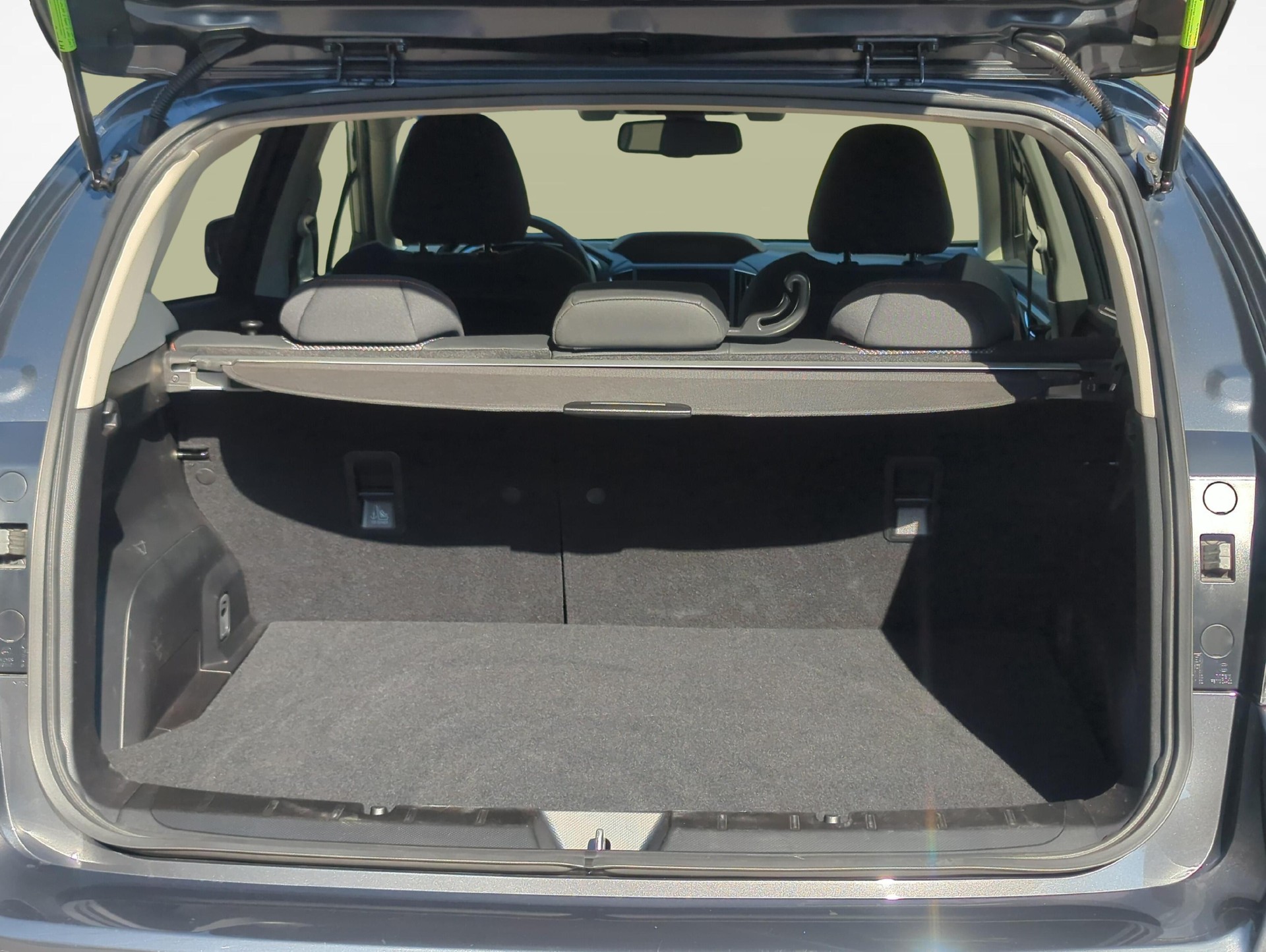 SUBARU XV 2.0i e-Boxer Swiss Plus-image-11