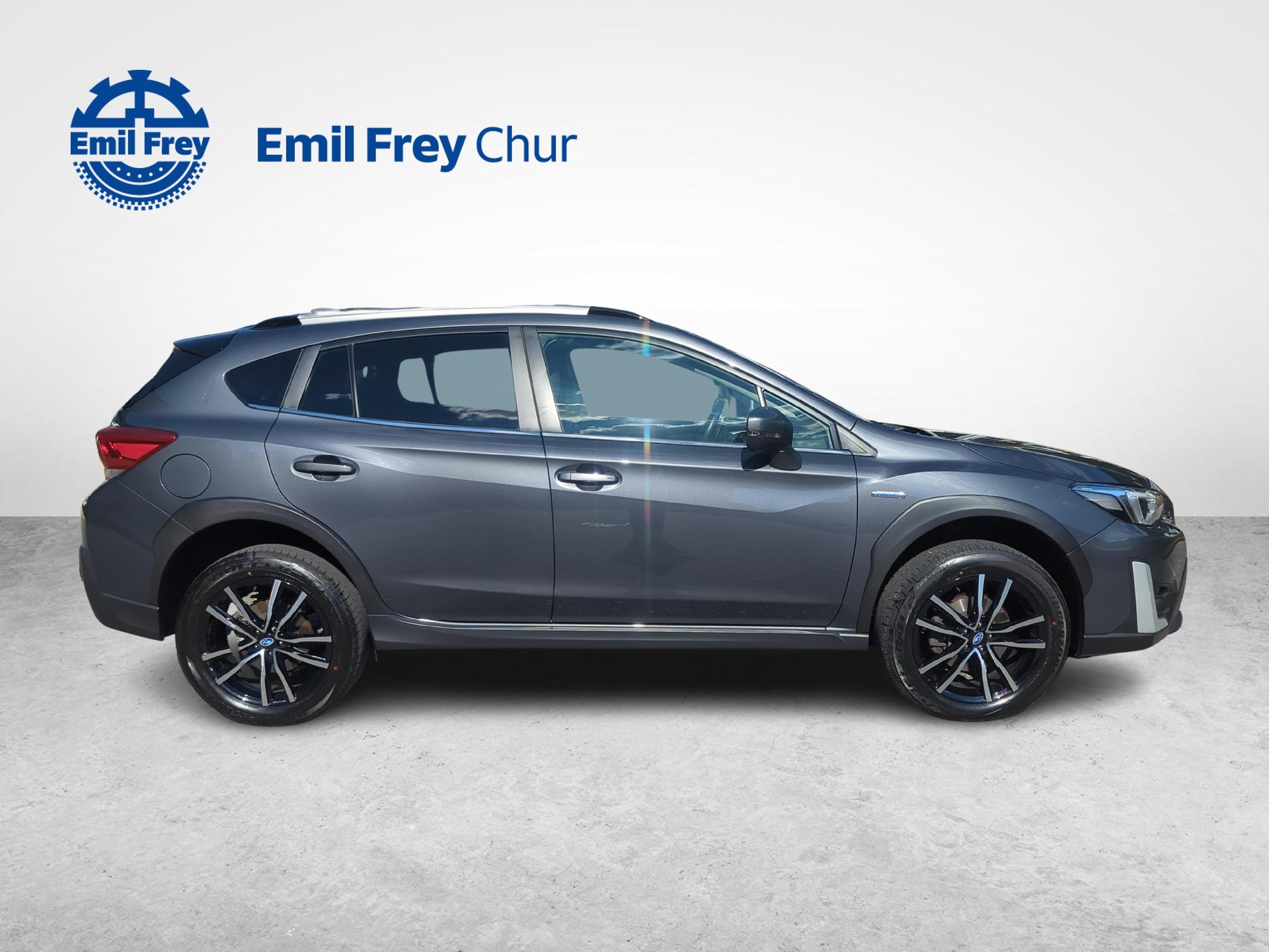 SUBARU XV 2.0i e-Boxer Swiss Plus-image-5