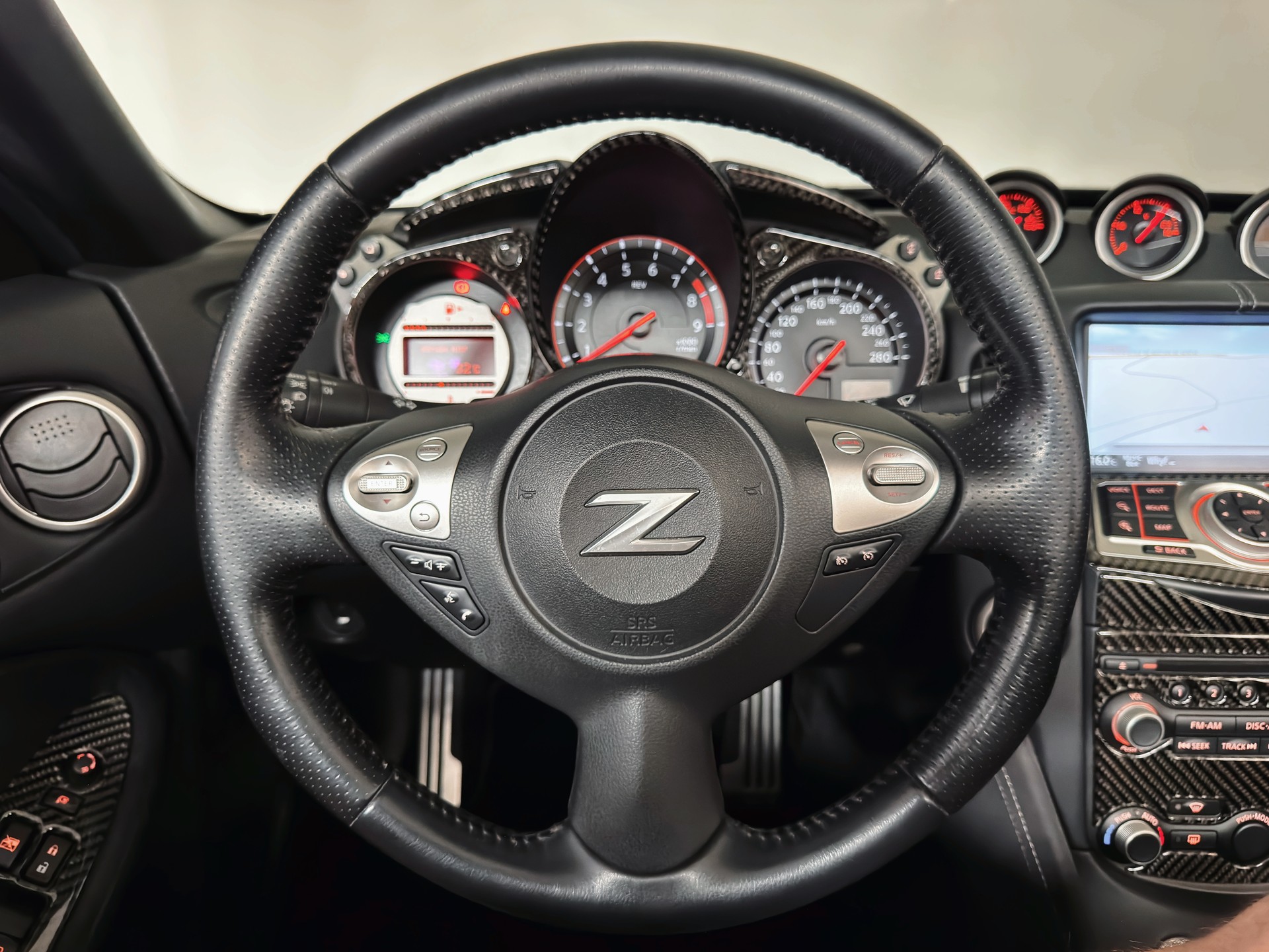 NISSAN 370 Z Roadster Pack-image-18
