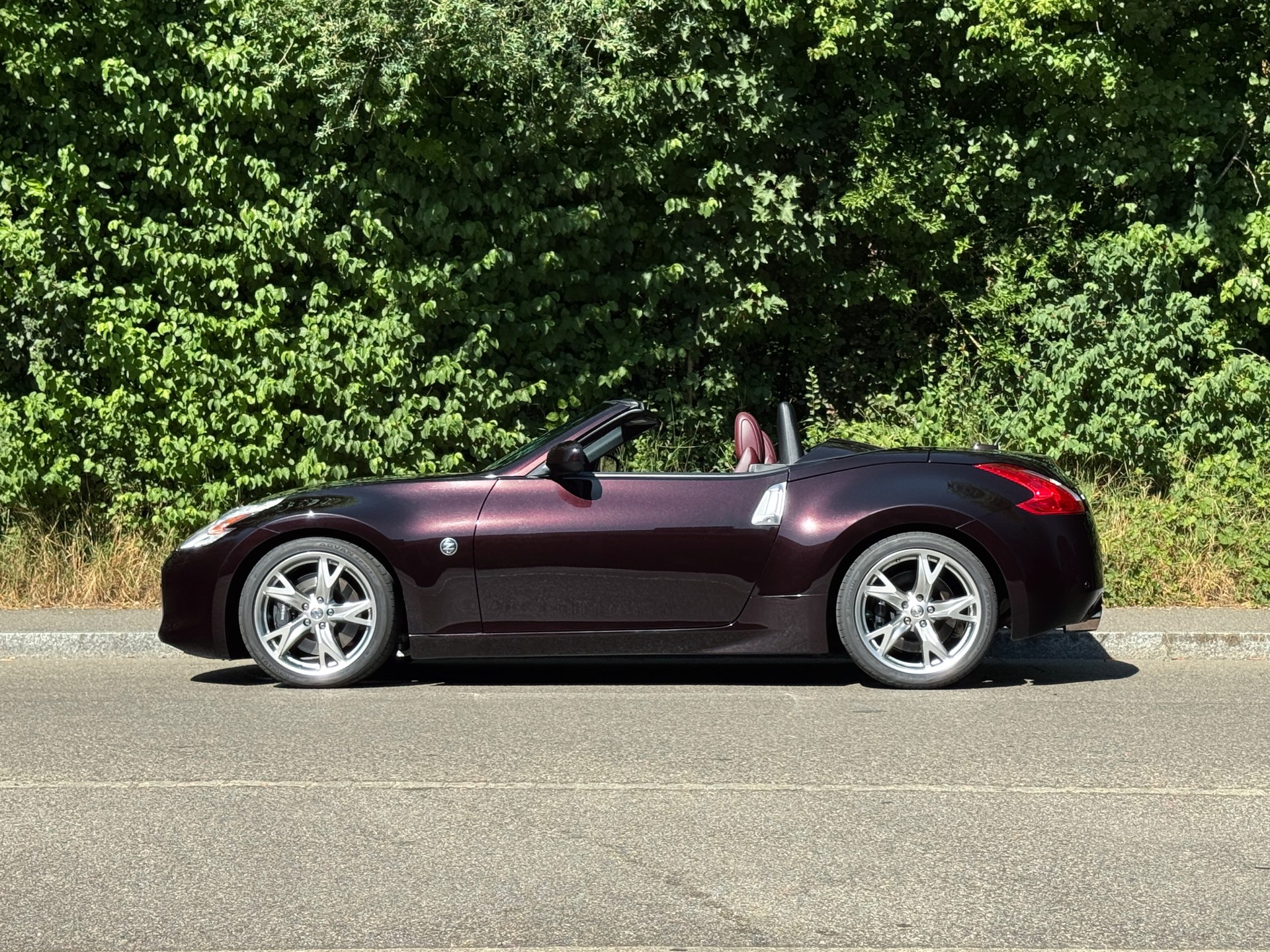 NISSAN 370 Z Roadster Pack-image-4