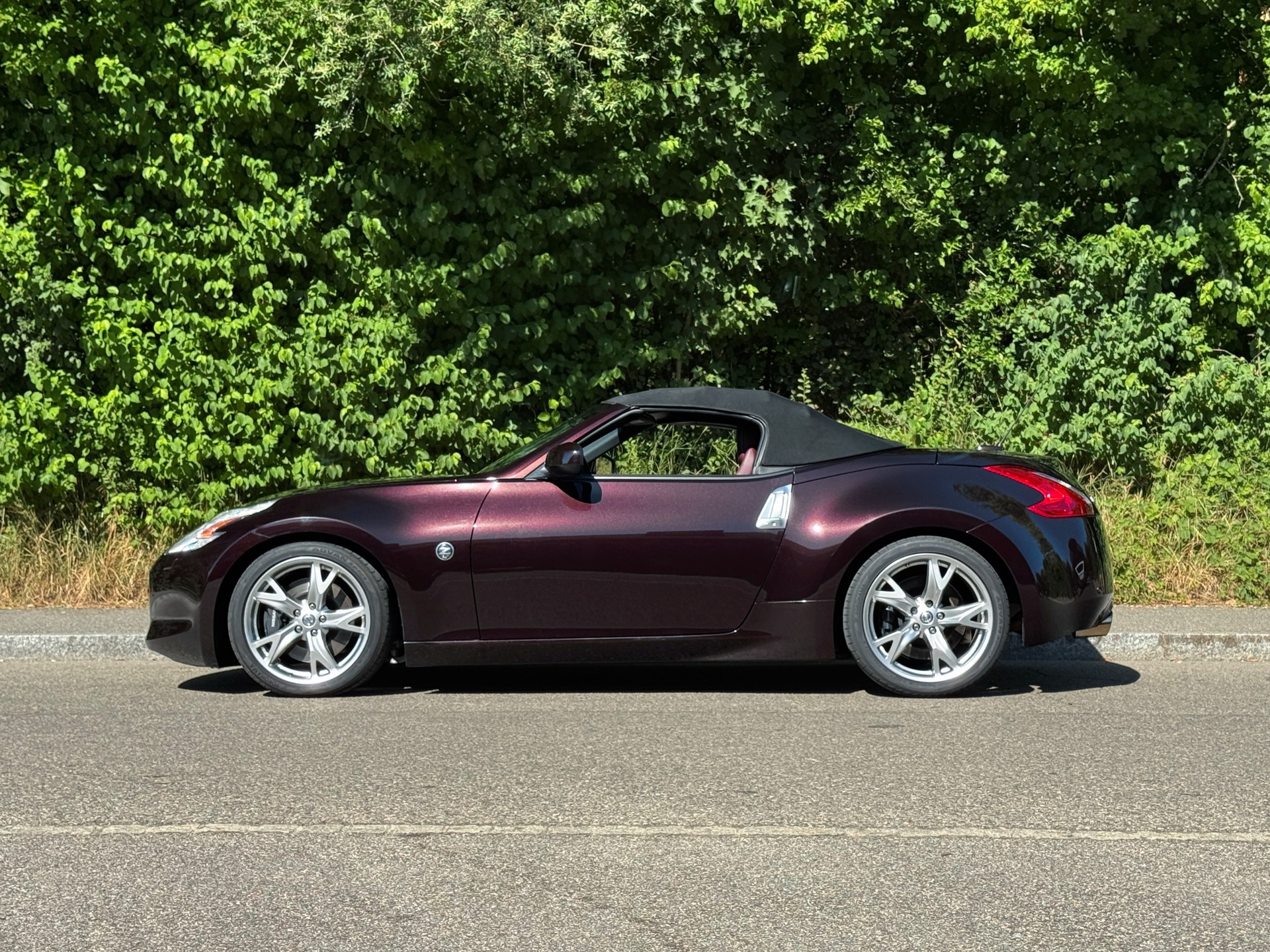 NISSAN 370 Z Roadster Pack-image-3