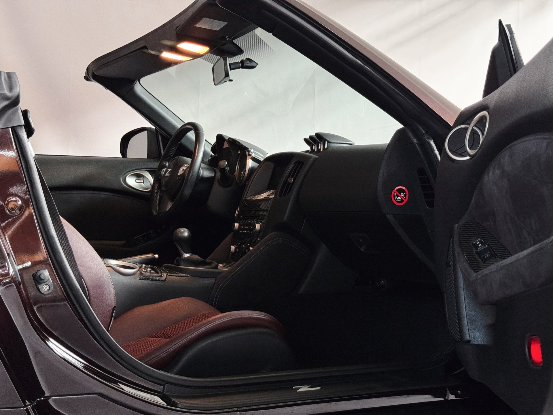 NISSAN 370 Z Roadster Pack-image-17
