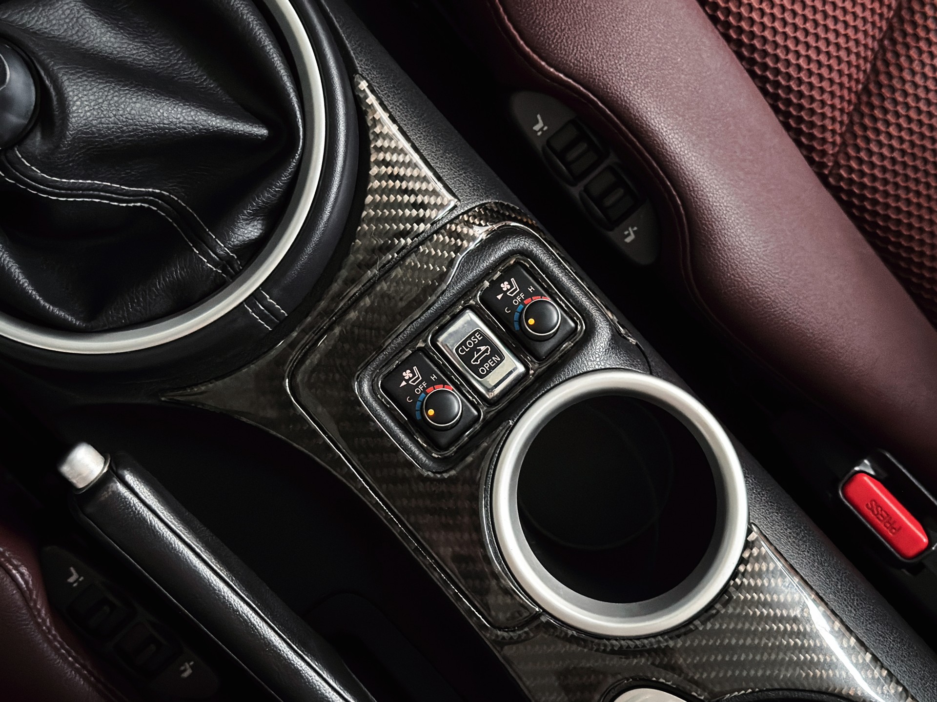 NISSAN 370 Z Roadster Pack-image-23