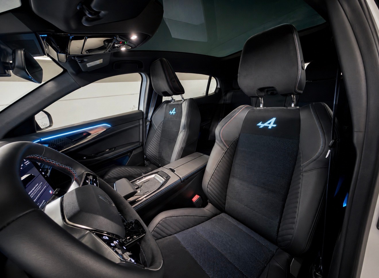 RENAULT 1.2 E-Tech Plug-in Atelier Alpine-image-2