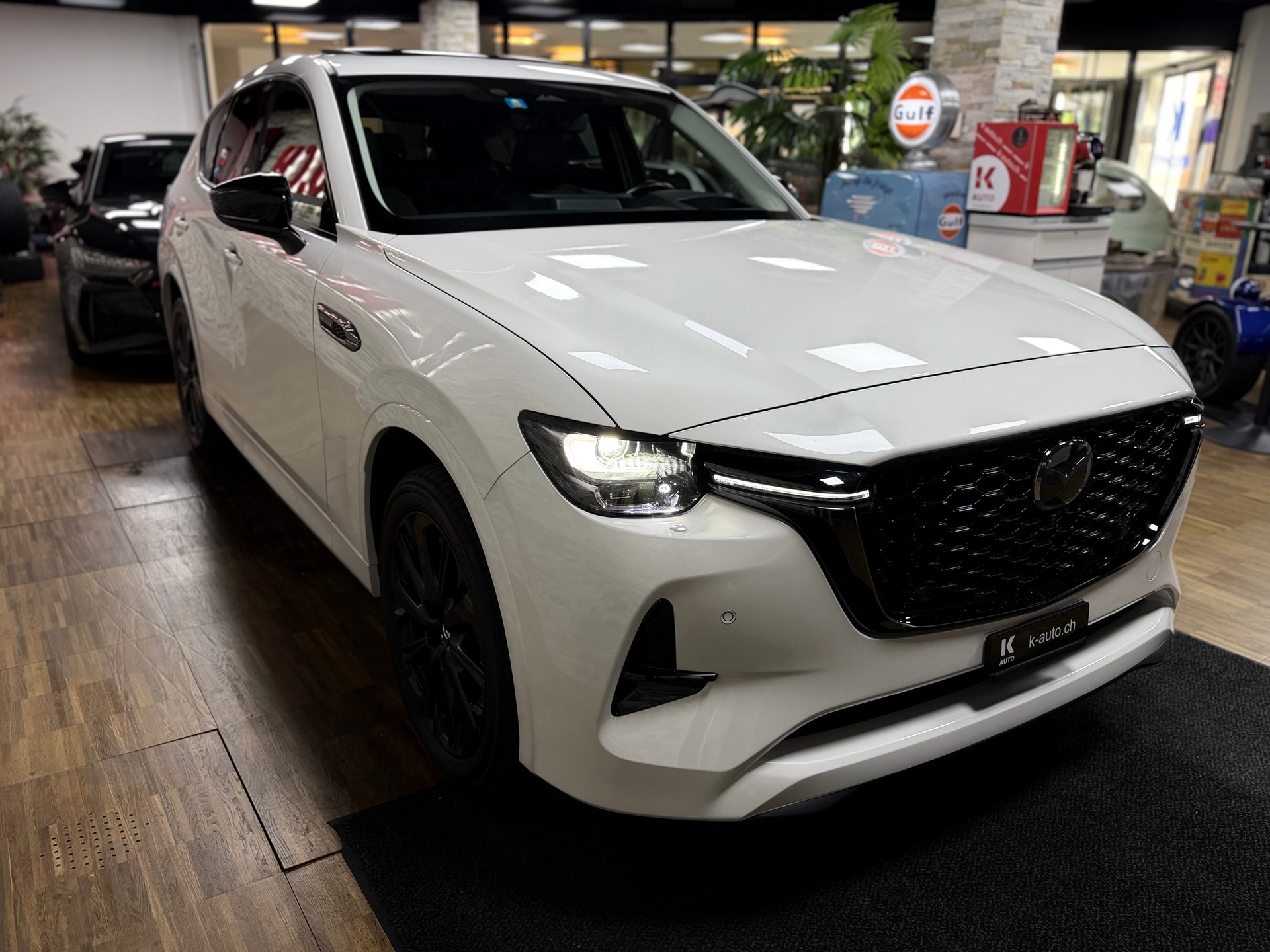 MAZDA CX-60 3.3L e-Skyactiv D 254 MHEV AWD Homura-image-5