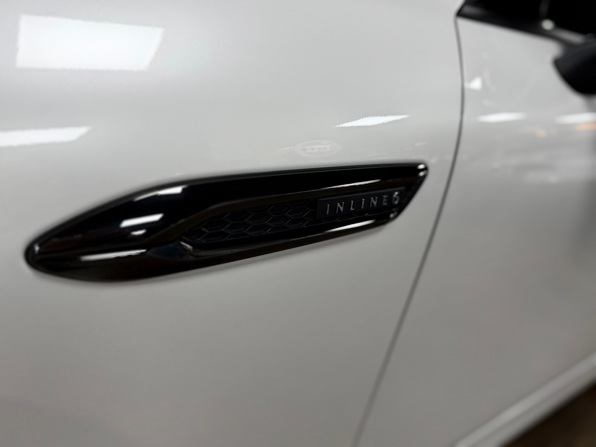MAZDA CX-60 3.3L e-Skyactiv D 254 MHEV AWD Homura-image-7