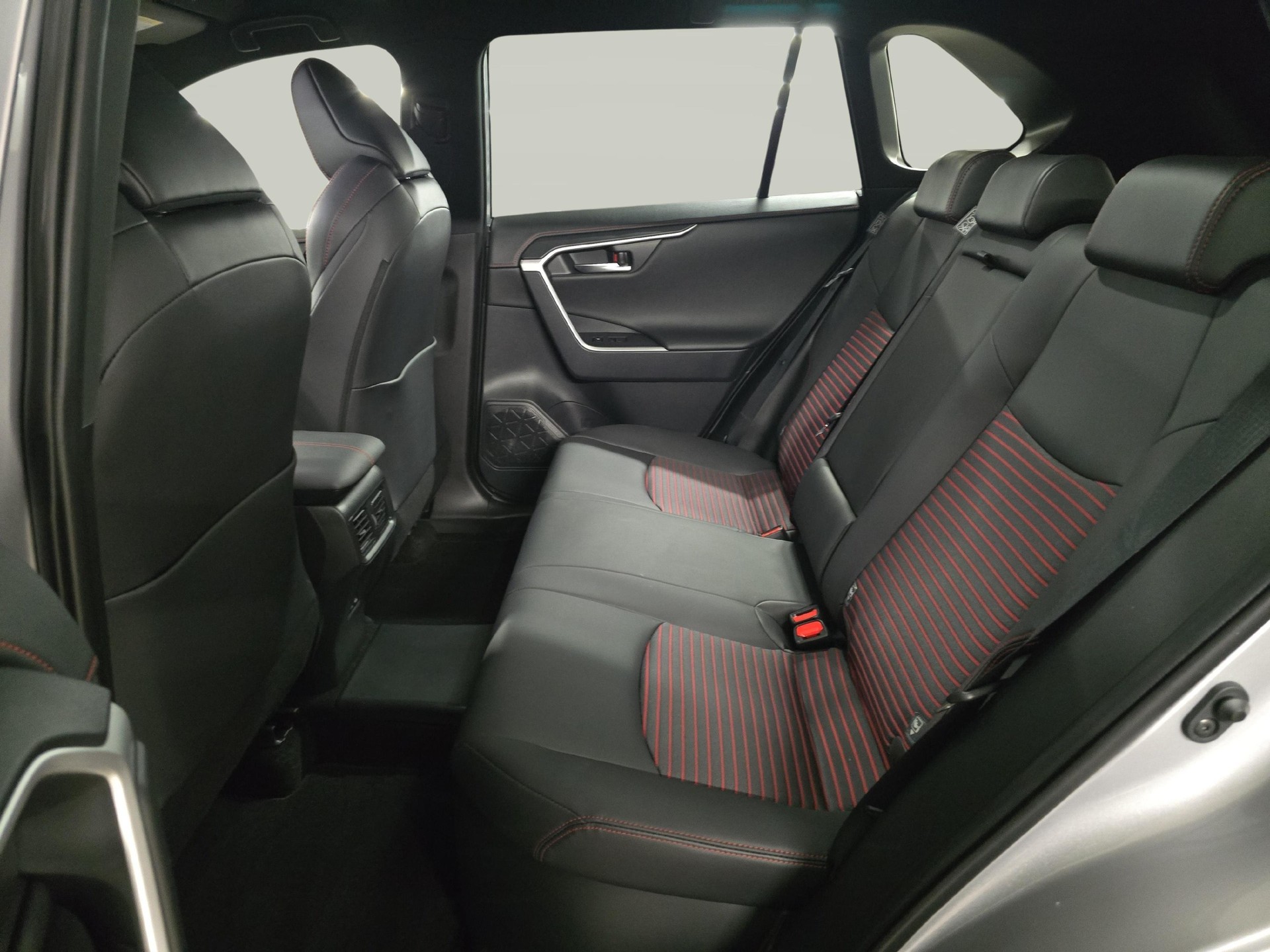 SUZUKI Across 2.5 PHEV Compact Top 4x4-image-11