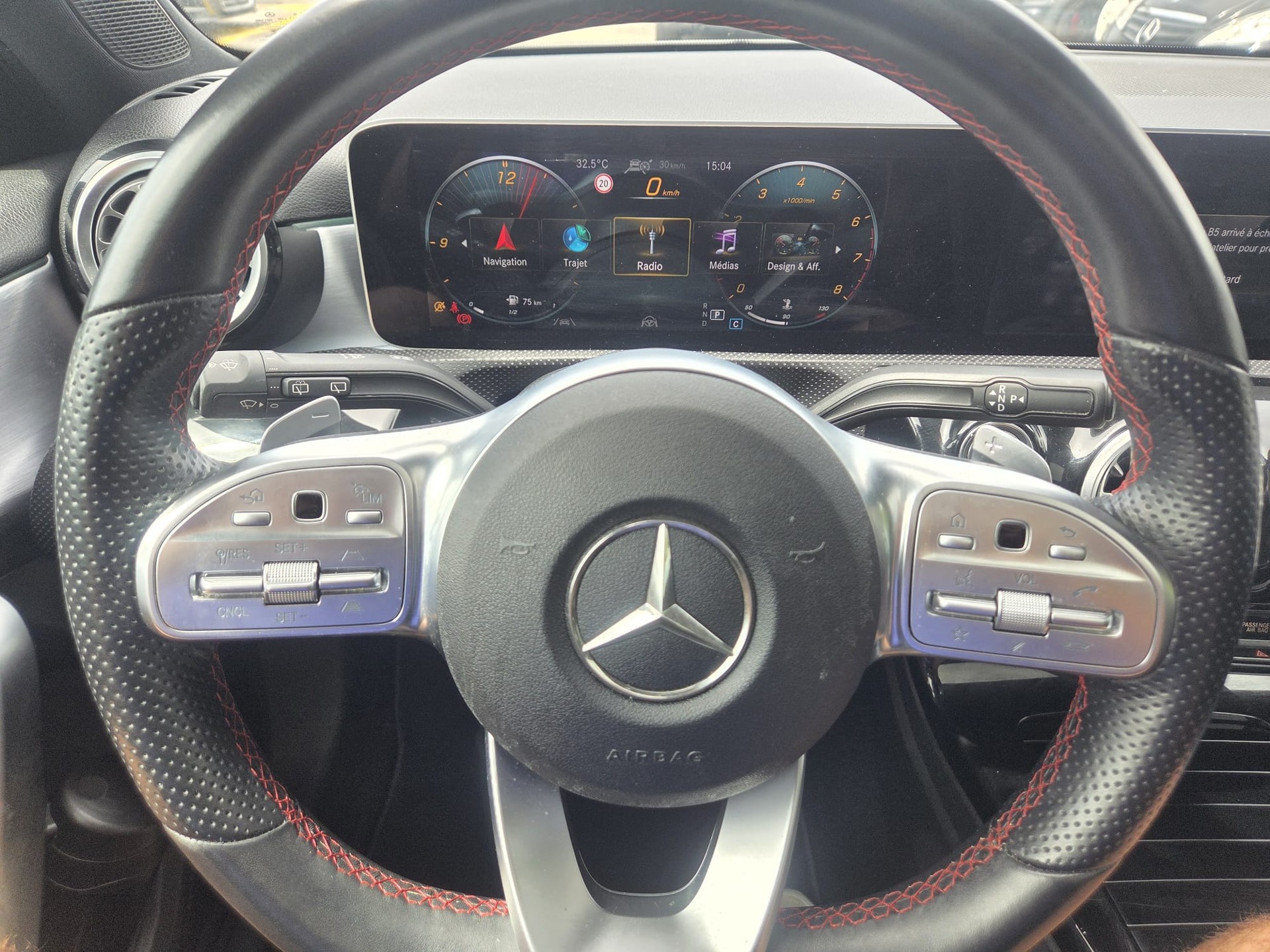 MERCEDES-BENZ A 220 AMG Line 7G-DCT 4Matic * Frish Service & MFK 2026 ** Service du jour & Expertise 2026-image-6
