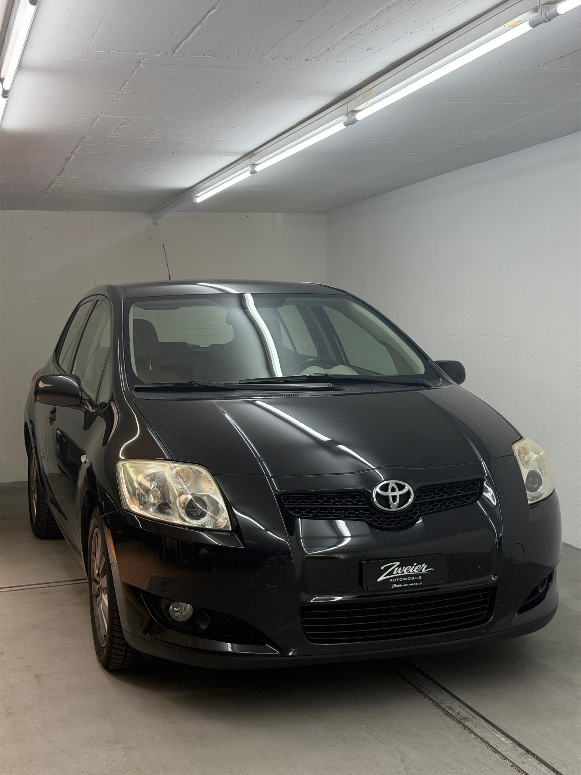TOYOTA Auris 2.0 D-4D Linea Sol