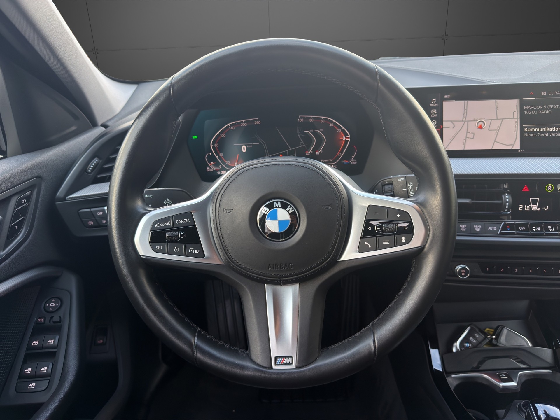 BMW 118d Steptronic Sport Line-image-11