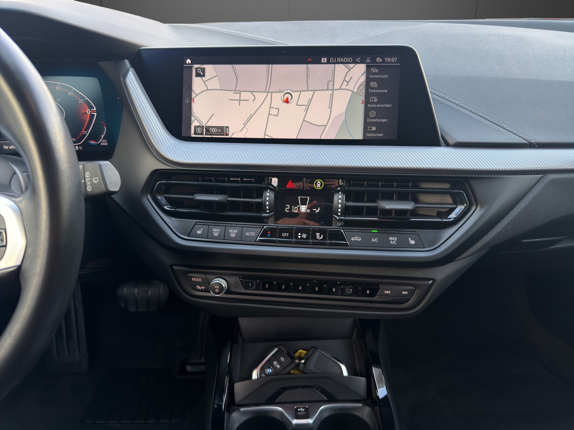 BMW 118d Steptronic Sport Line-image-13