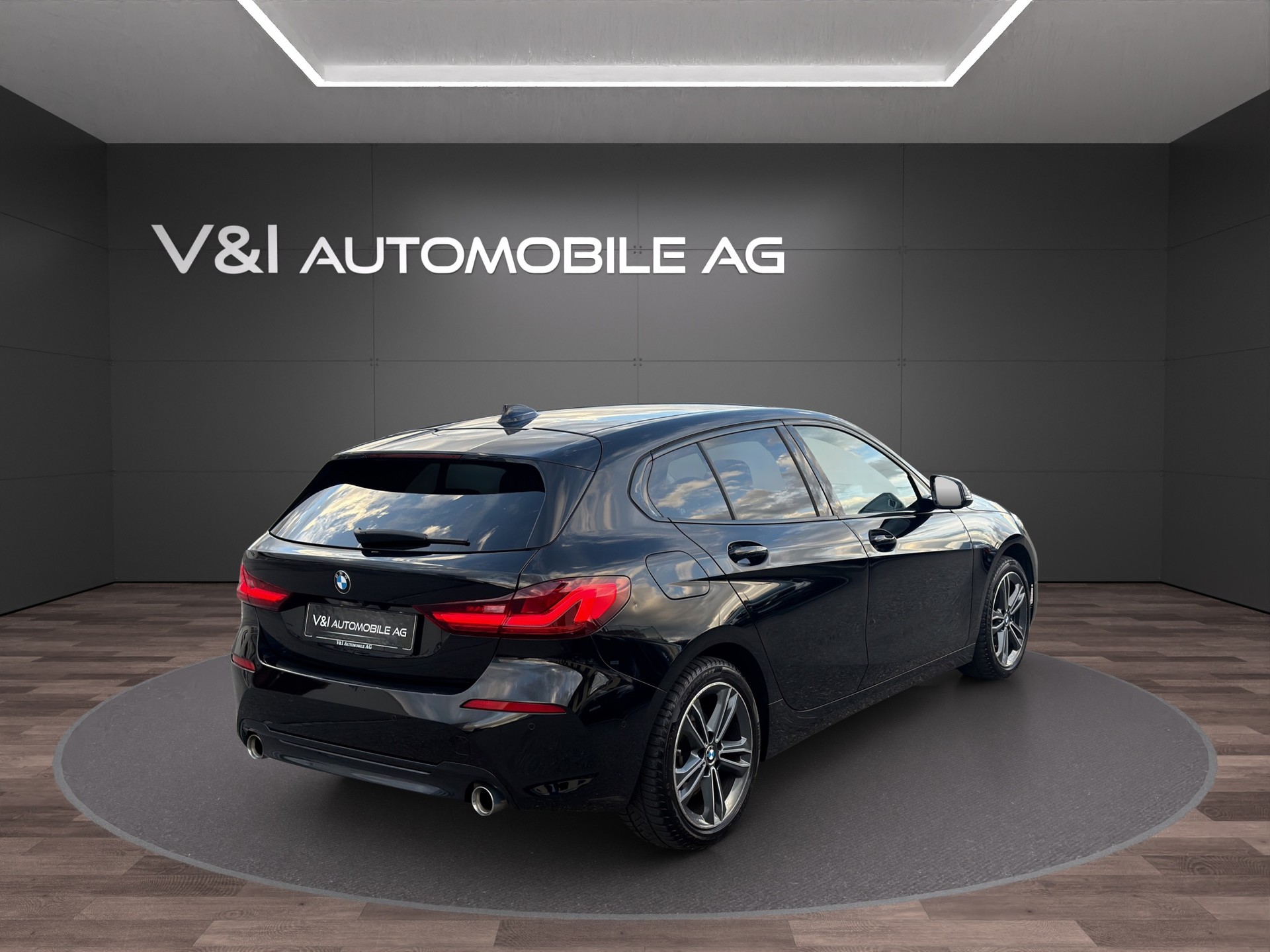 BMW 118d Steptronic Sport Line-image-3