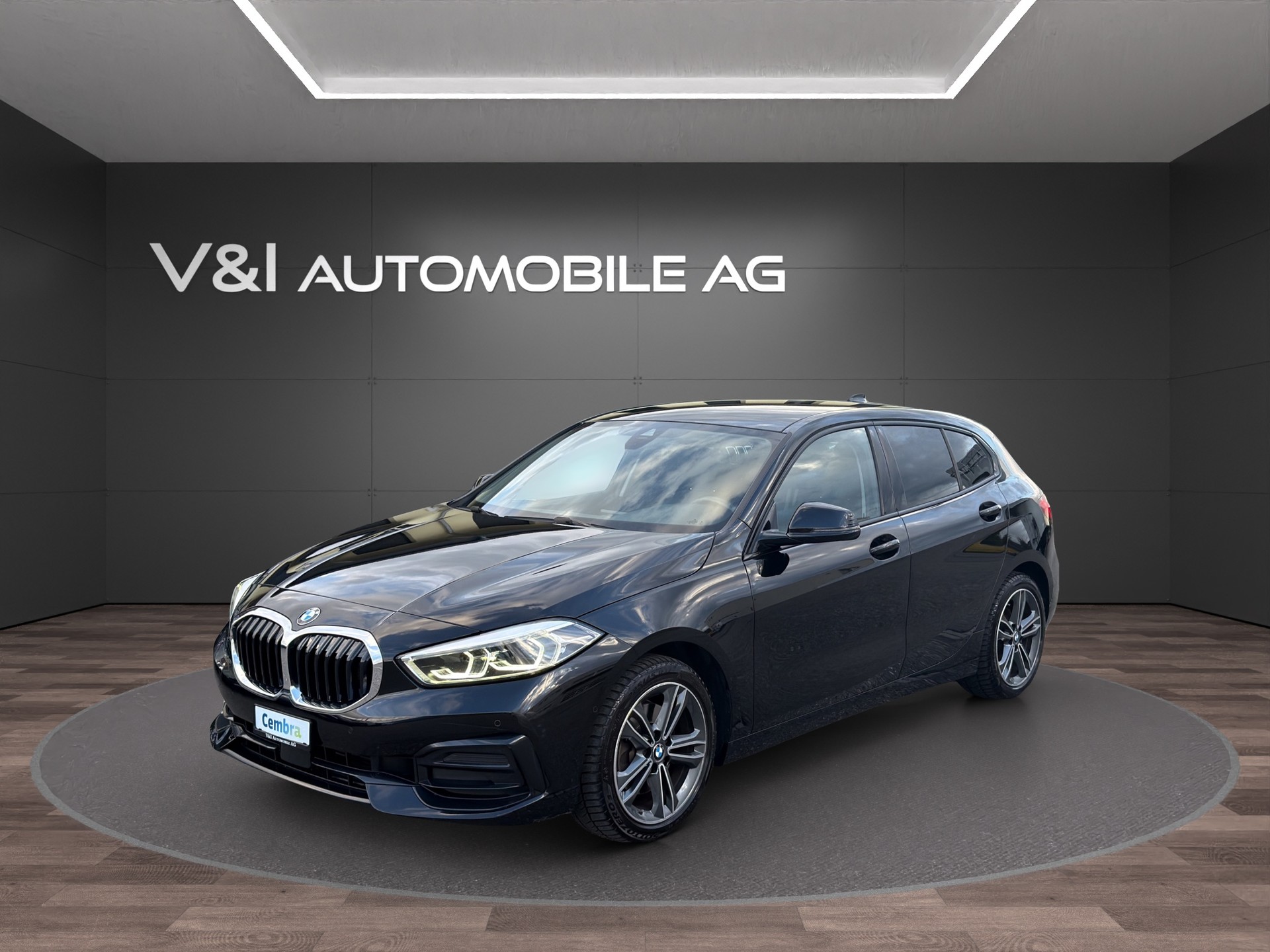 BMW 118d Steptronic Sport Line-image-0