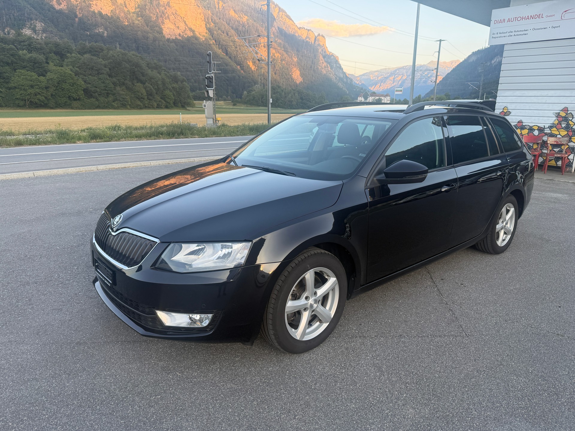 SKODA Octavia Combi 1.8 TSI Ambition 4x4 DSG-image-1