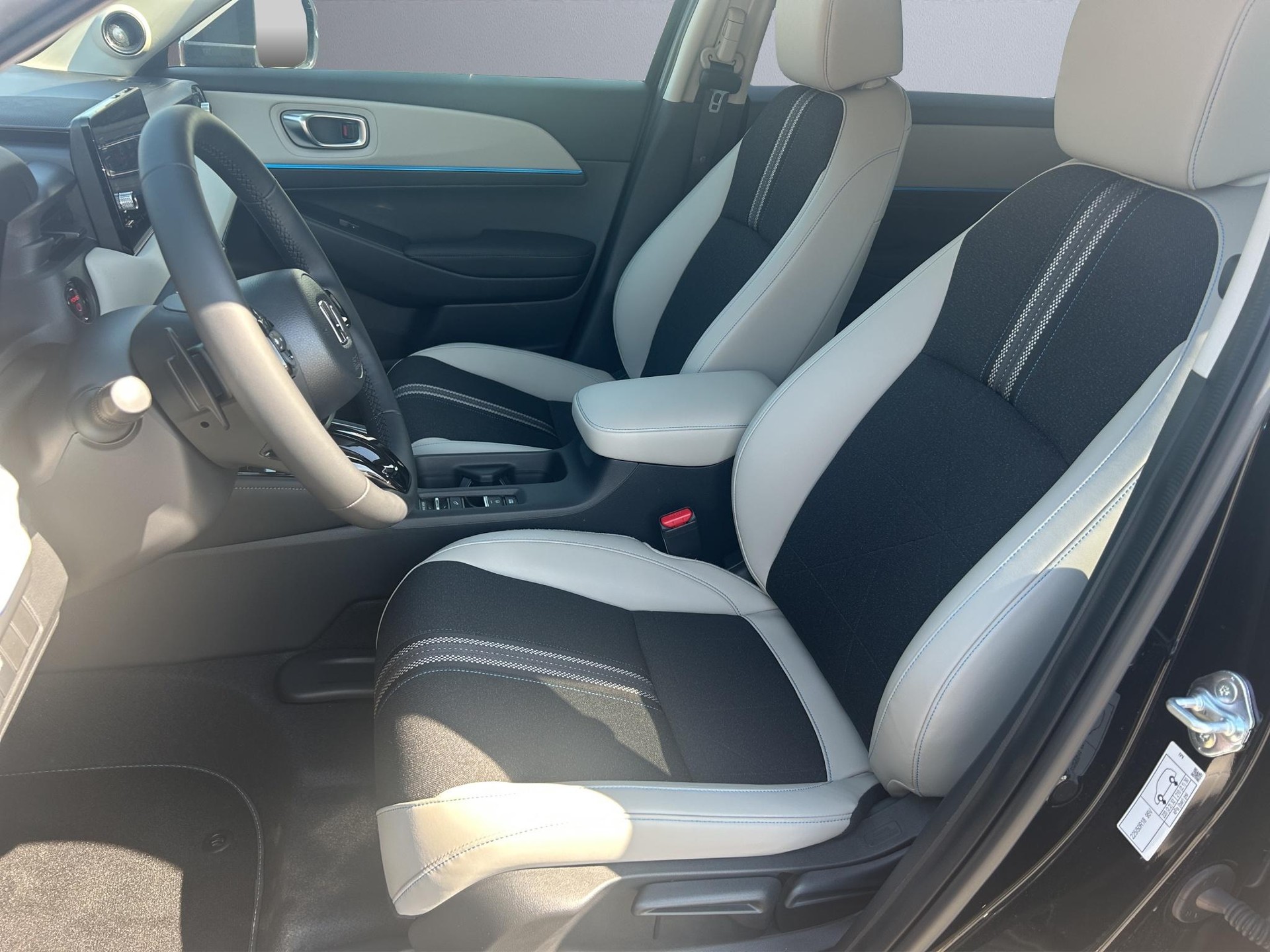 HONDA HR-V 1.5 i-MMD Advance Style-image-8