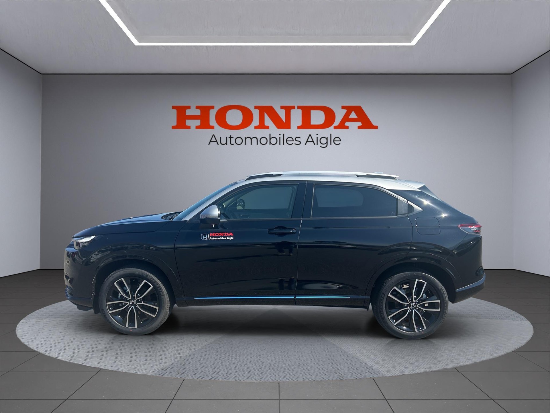 HONDA HR-V 1.5 i-MMD Advance Style-image-1