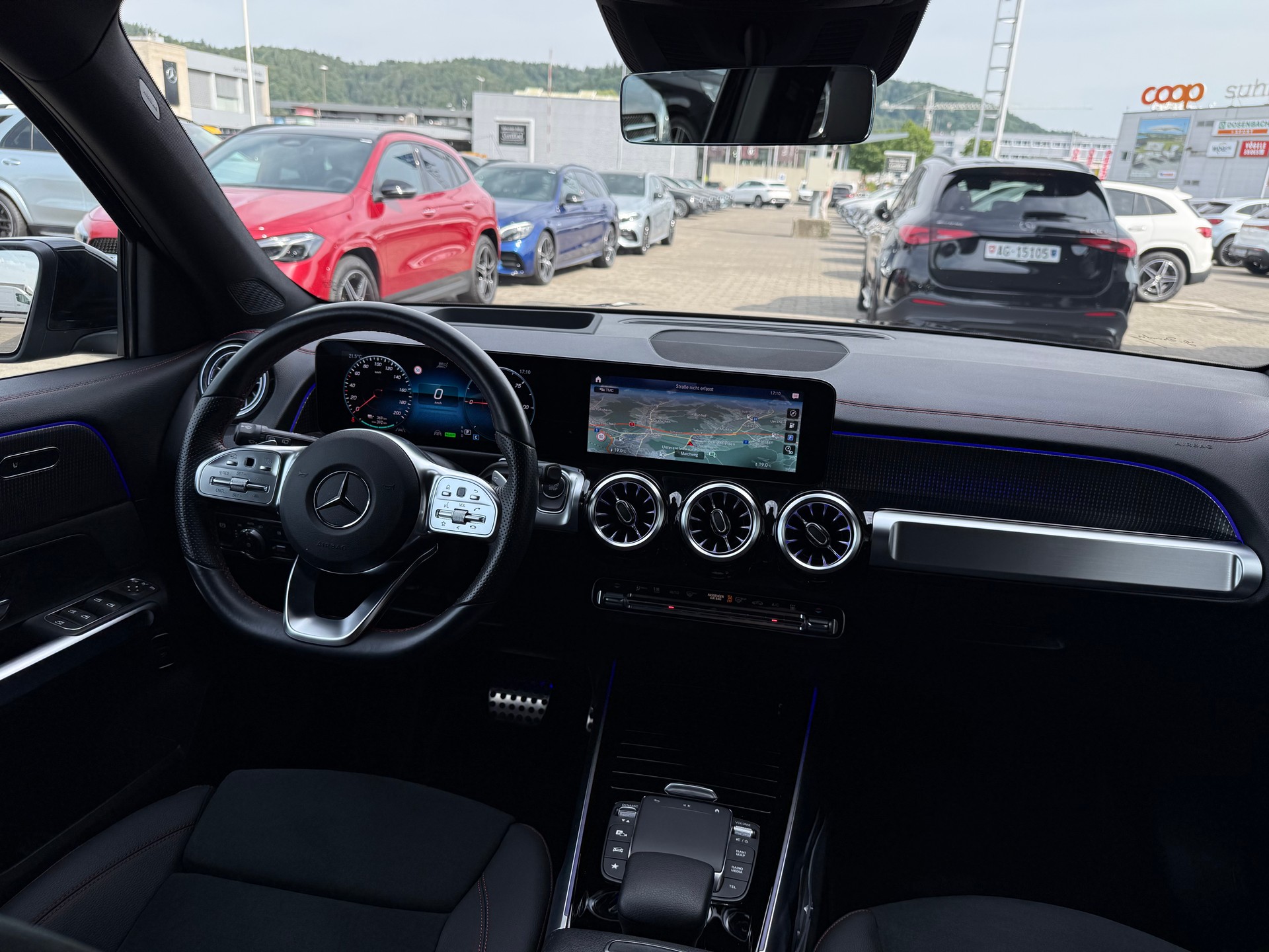 MERCEDES-BENZ EQB 350 AMG Line 4Matic-image-5
