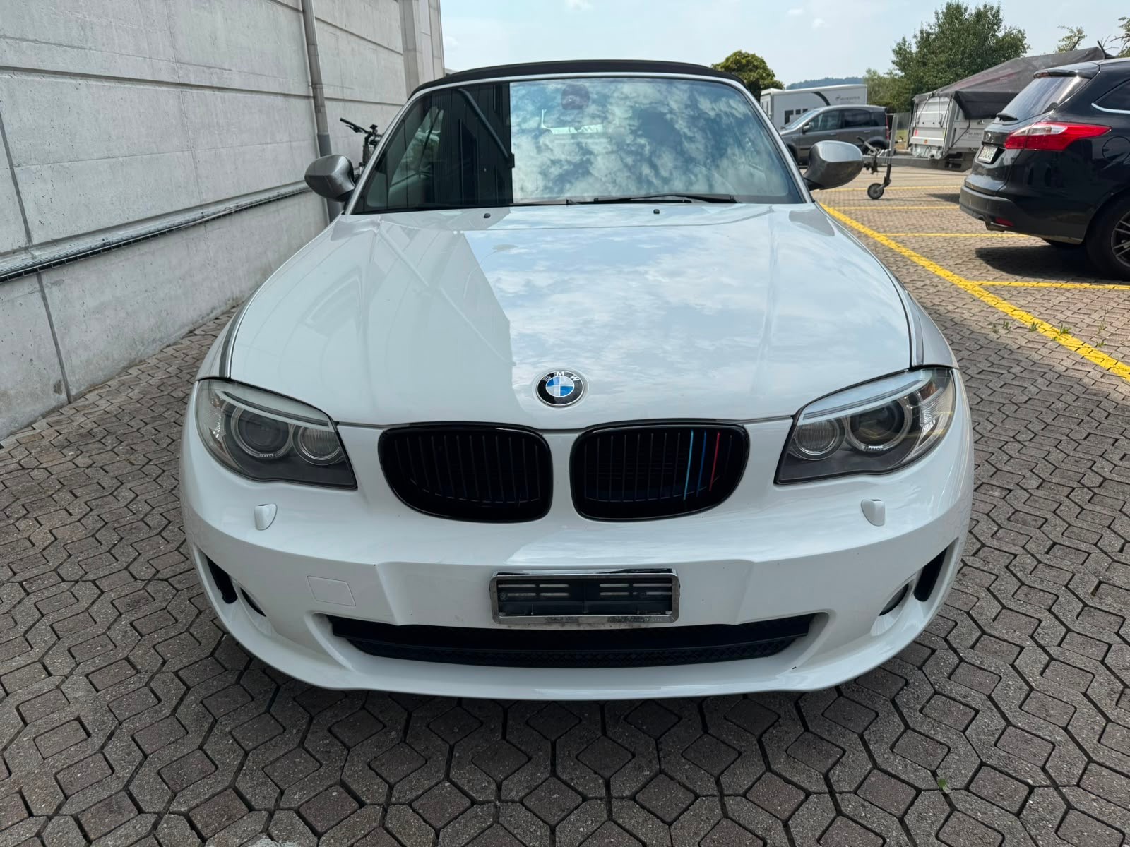 BMW 118i Cabrio M-Packet-image-1