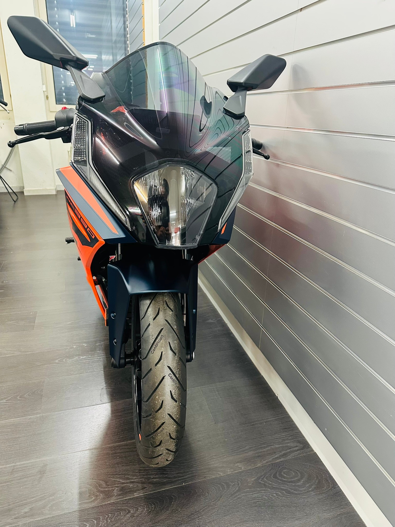 KTM RC 390-showroom-element-3