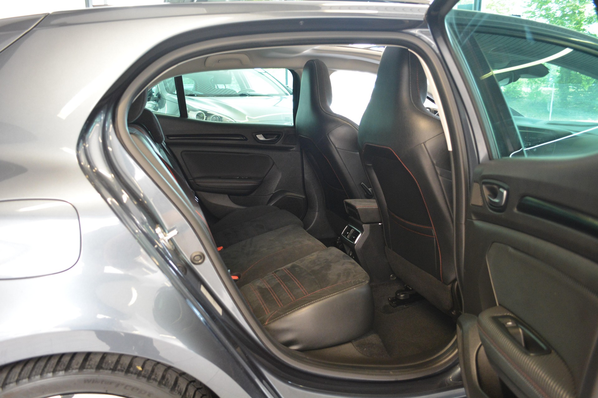 RENAULT Mégane Sport 1.8 T Trophy EDC-image-9
