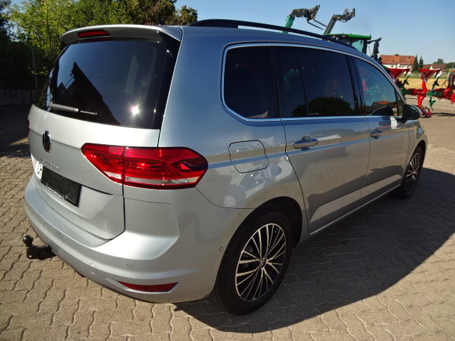 VW Touran 1.5 TSI EVO Comfortline DSG-image-4