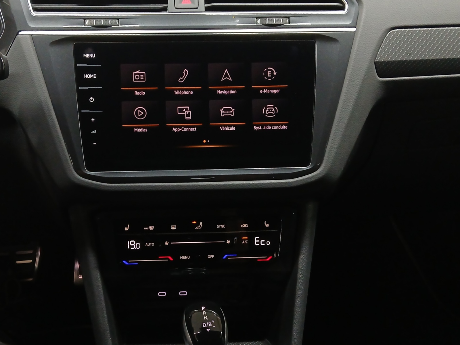 VW Tiguan 1.4TSI PHEV R-Line DSG-image-10