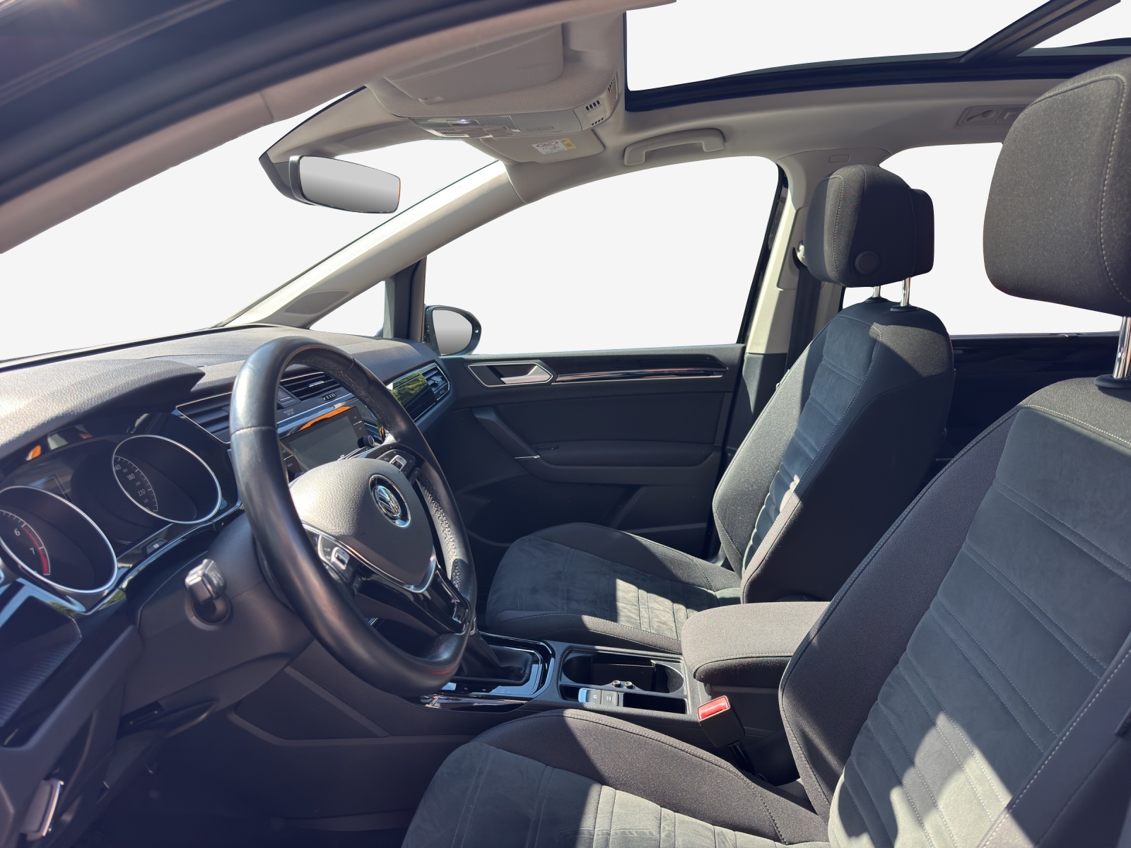 VW Touran 1.8 TSI BlueMotion Technology Highline DSG-image-7