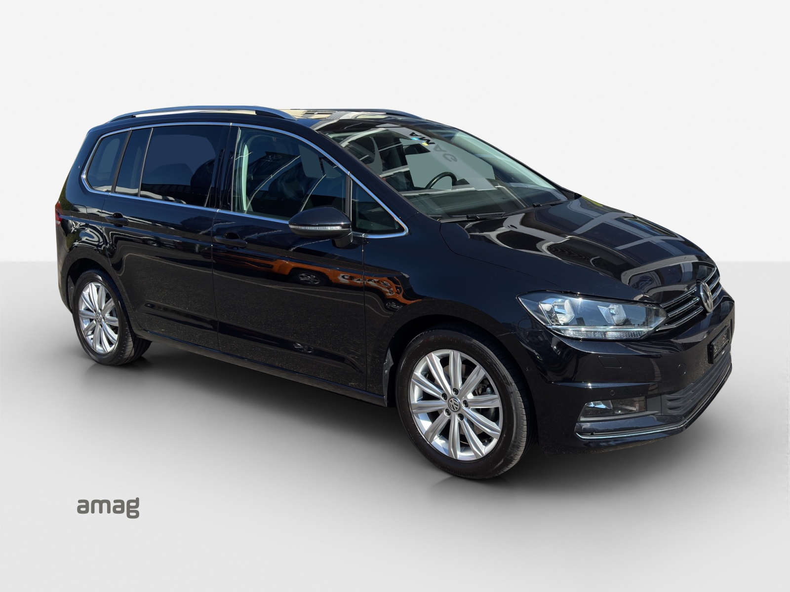 VW Touran 1.8 TSI BlueMotion Technology Highline DSG-image-5
