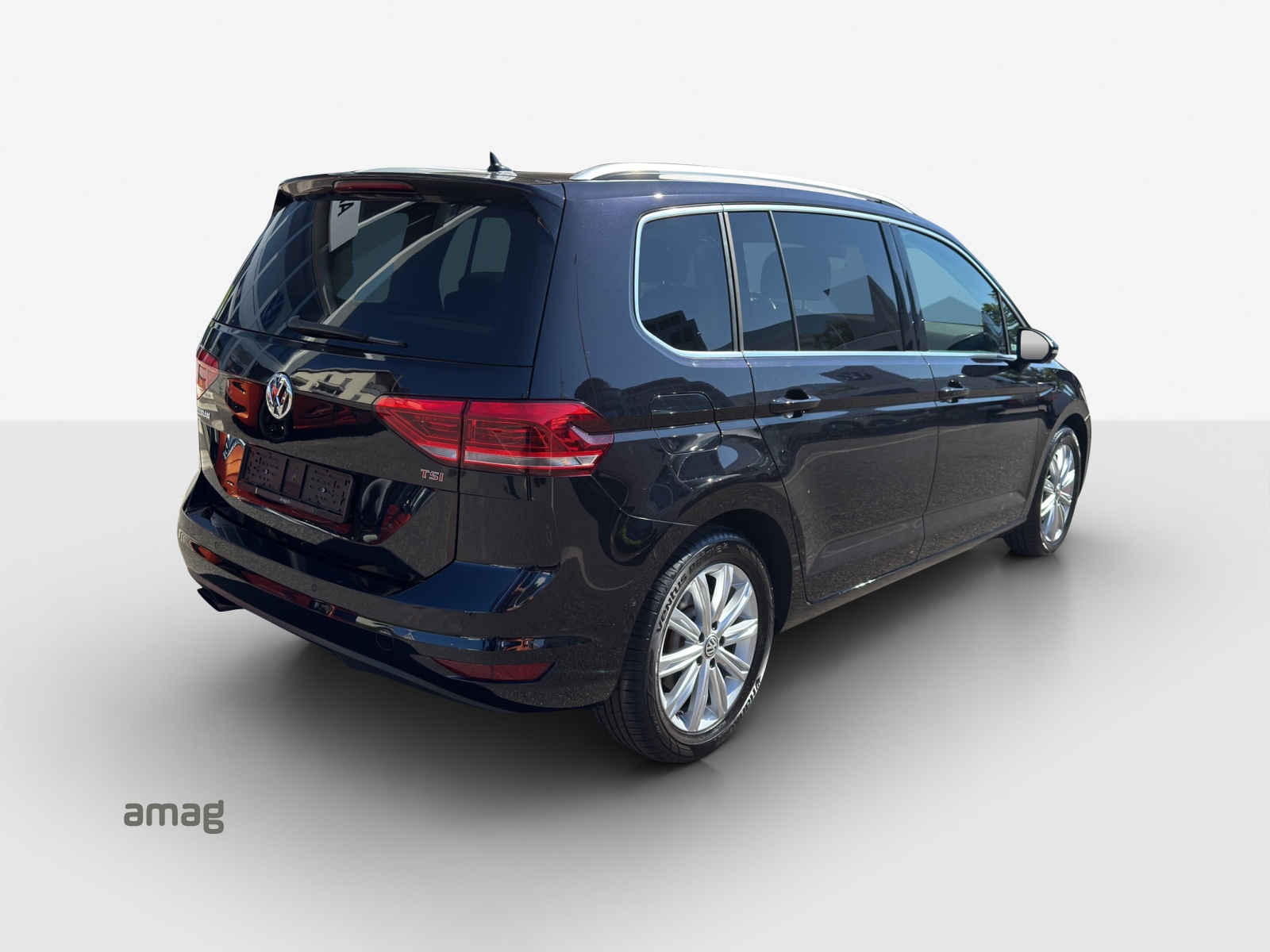 VW Touran 1.8 TSI BlueMotion Technology Highline DSG-image-4