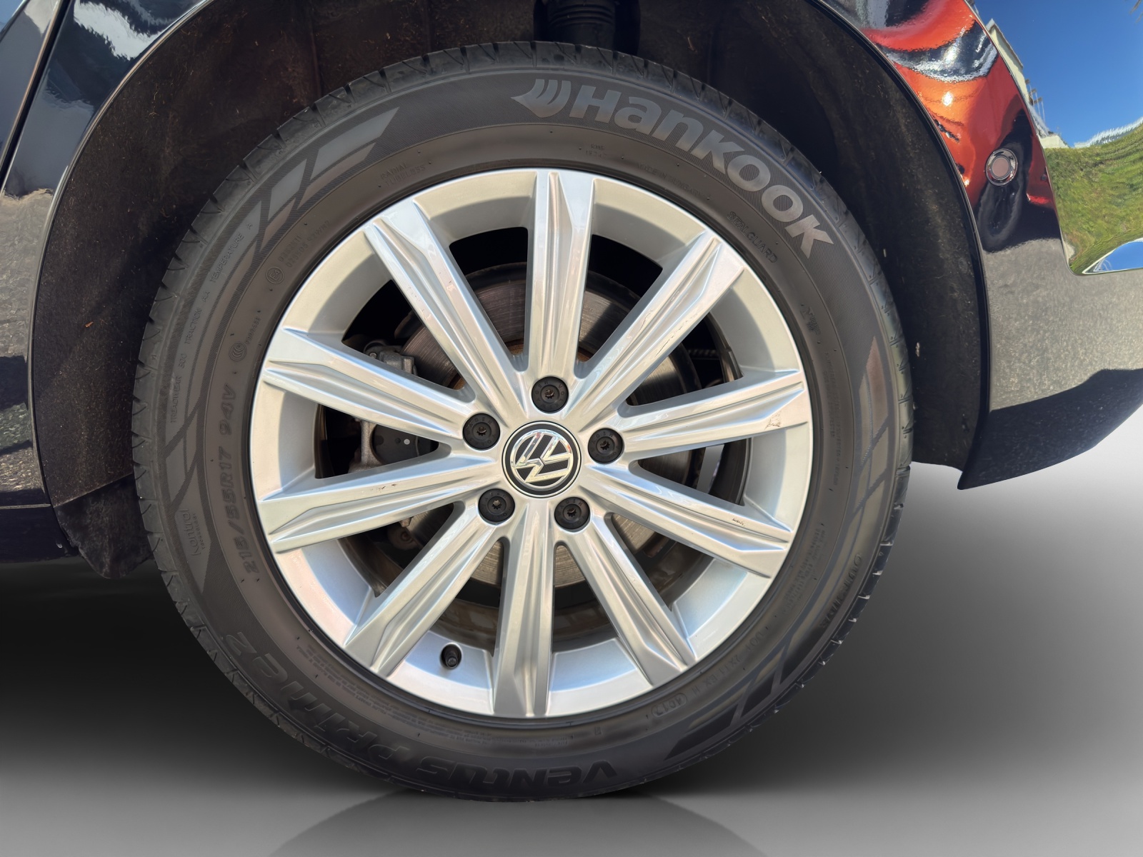 VW Touran 1.8 TSI BlueMotion Technology Highline DSG-image-15