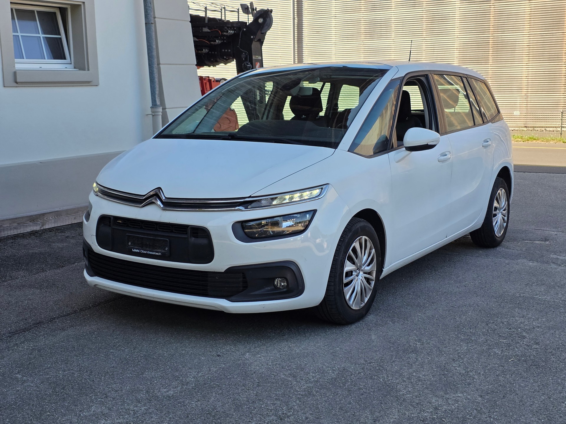 CITROEN Grand C4 Picasso 1.6 BlueHDi Feel Edition EAT6-image-0