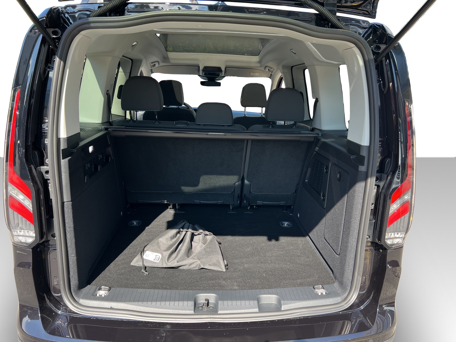 FORD TOURNEO Connect 1.5 EcoBoost 1-image-13