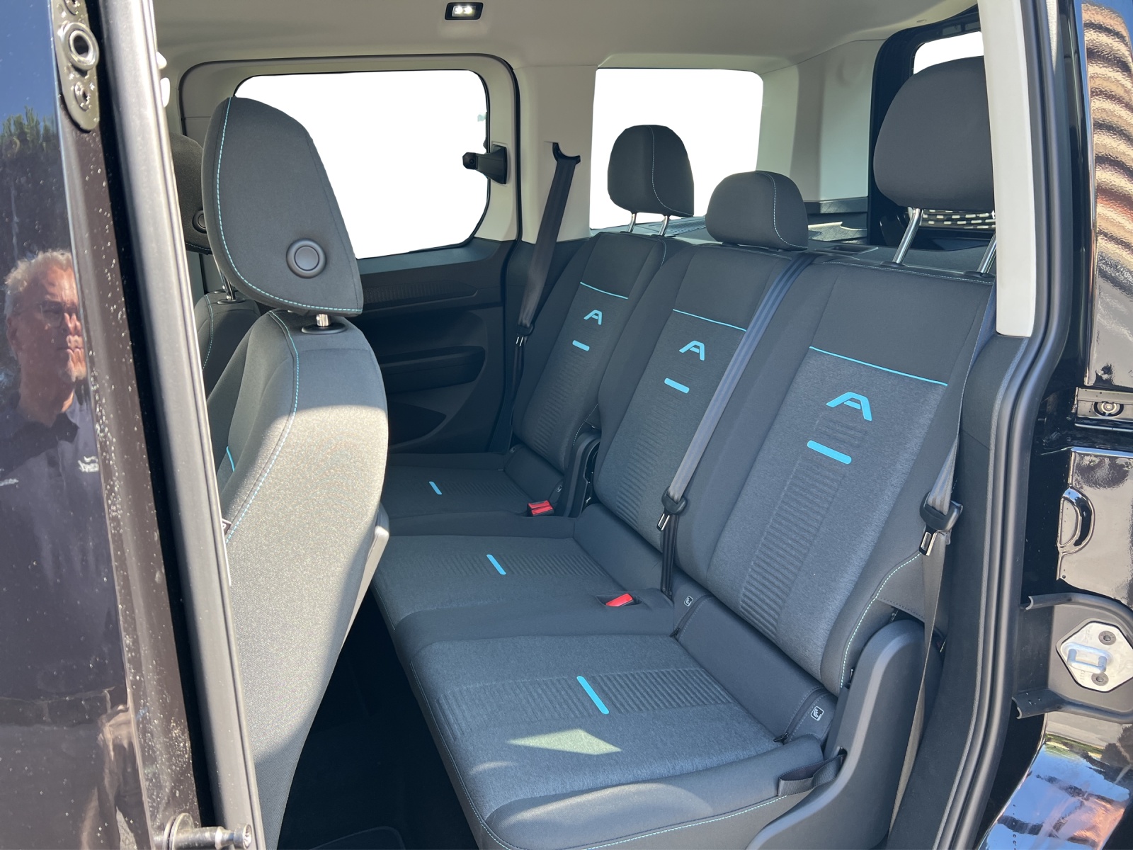 FORD TOURNEO Connect 1.5 EcoBoost 1-image-7