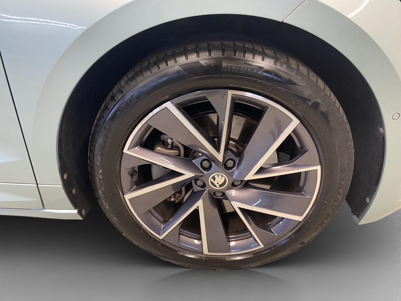 SKODA ENYAQ Sportline iV 80 4x2-image-15