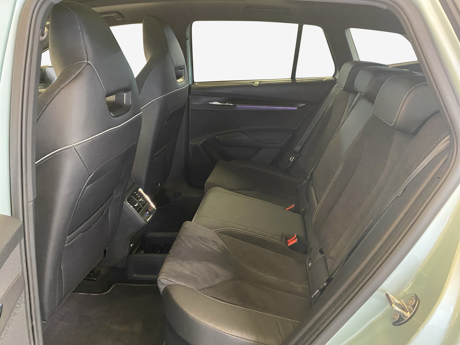 SKODA ENYAQ Sportline iV 80 4x2-image-11