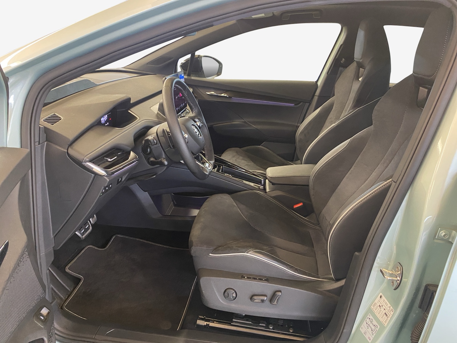 SKODA ENYAQ Sportline iV 80 4x2-image-7