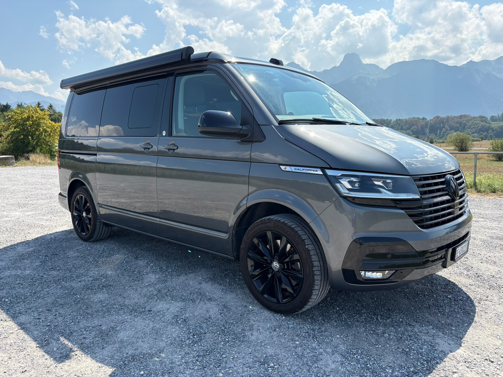 VW T6.1 California 2.0 TDI 150 Beach Last Edition DSG-image-1