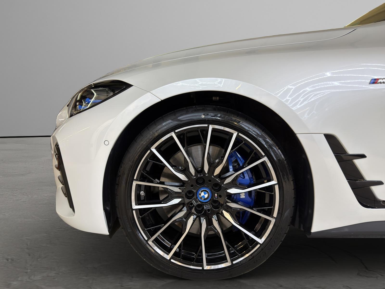 BMW i4 M50-image-8