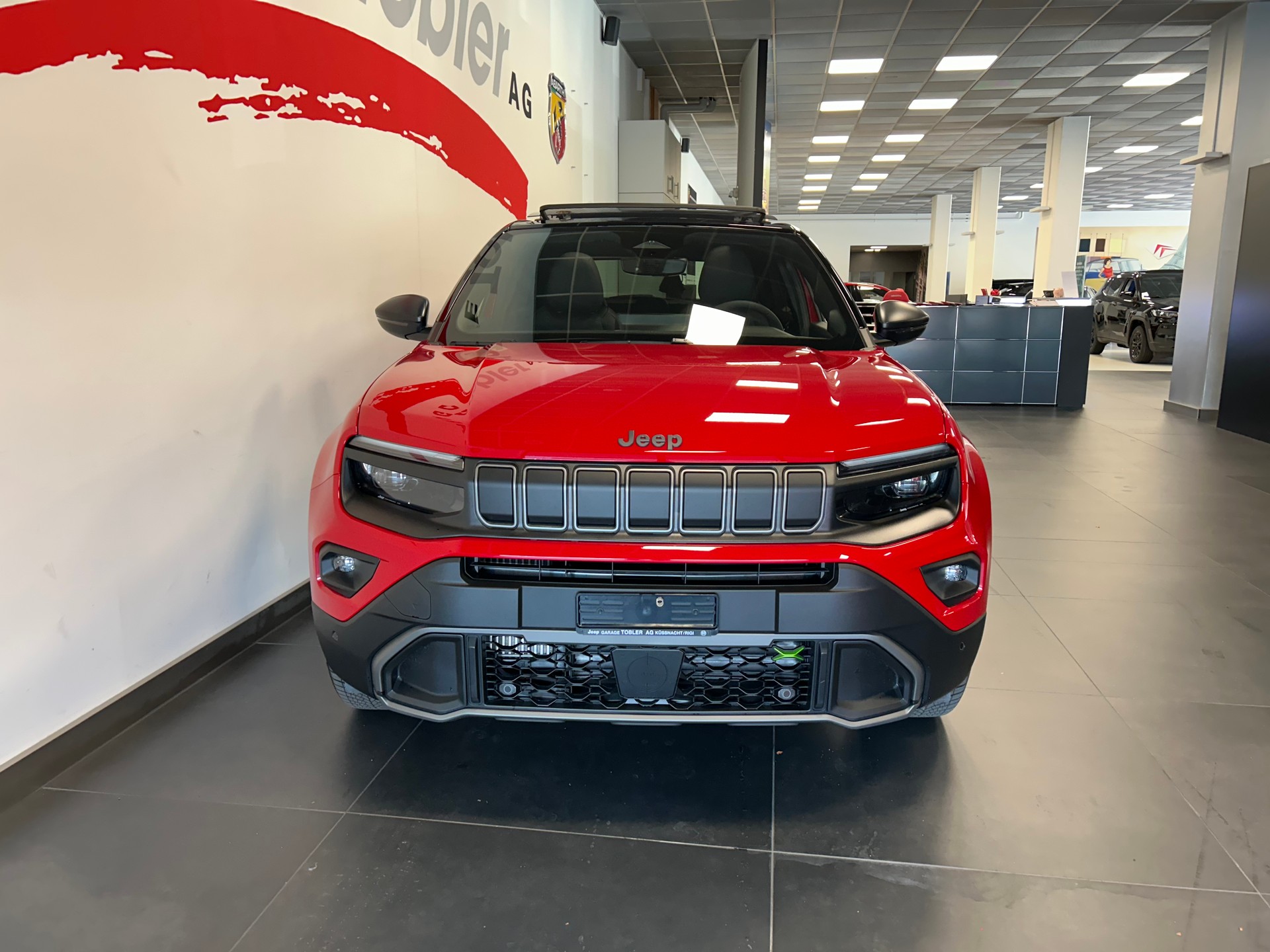 JEEP Avenger 1.2 MHEV Overland Leather Sky 4xe-image-4