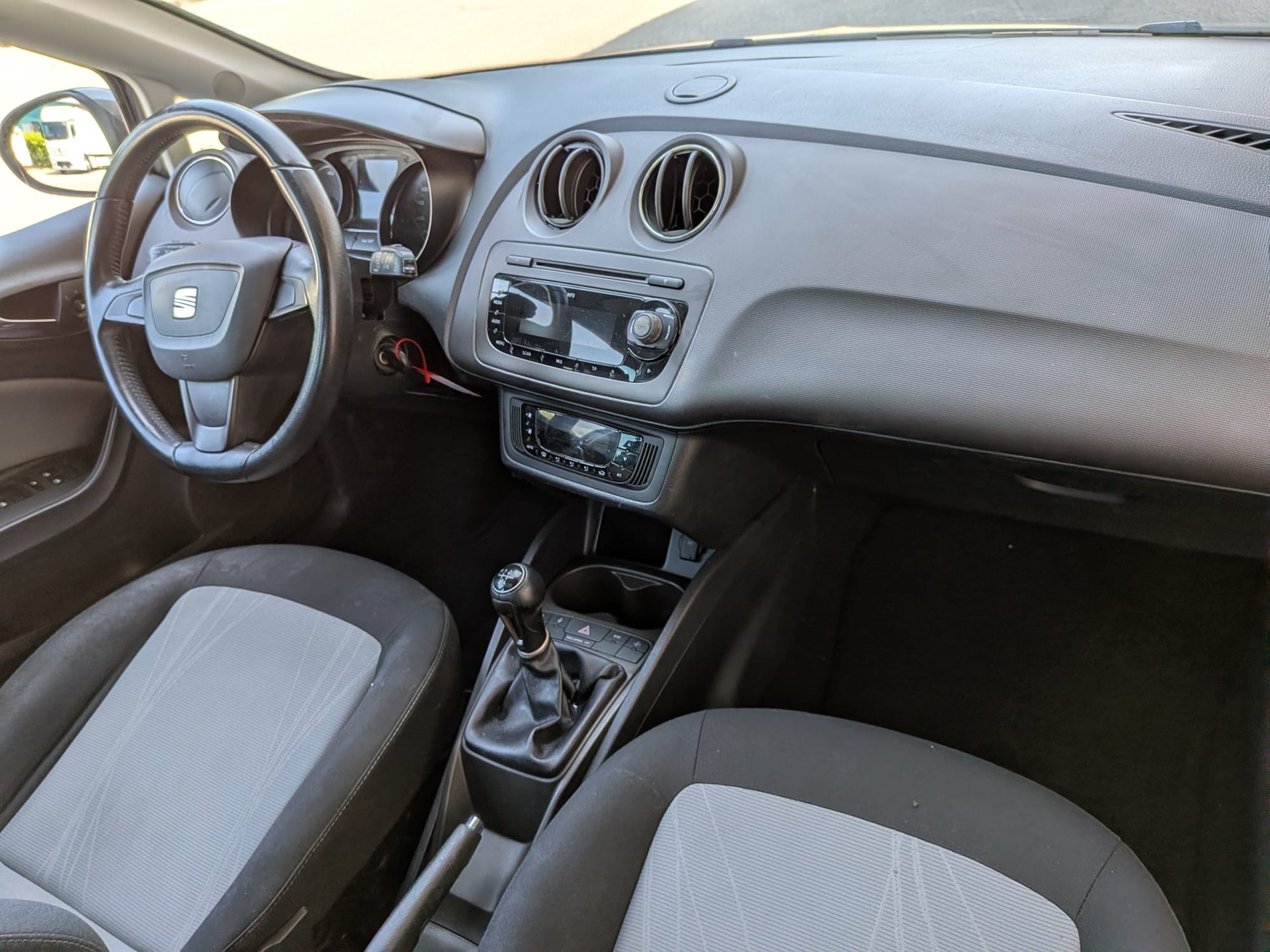 SEAT Ibiza ST 1.6 TDI Style-image-8