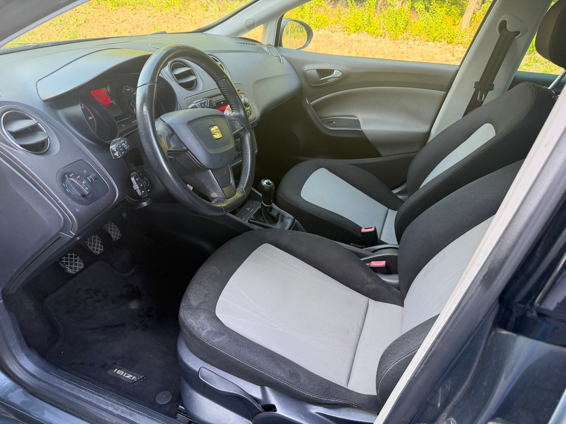 SEAT Ibiza ST 1.6 TDI Style-image-7