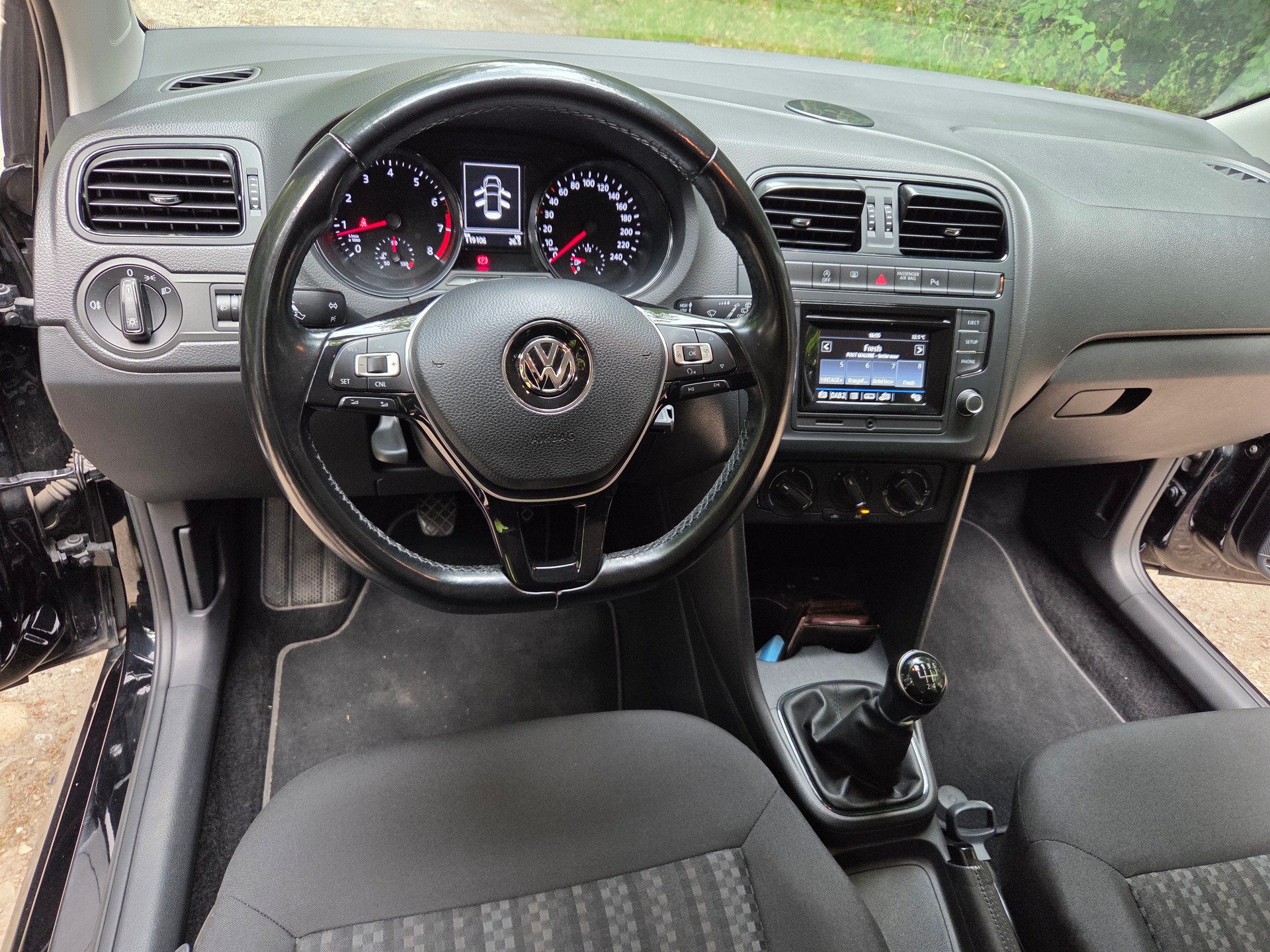 VW 1.2 TSI 90 BlueMT Trendline-image-4