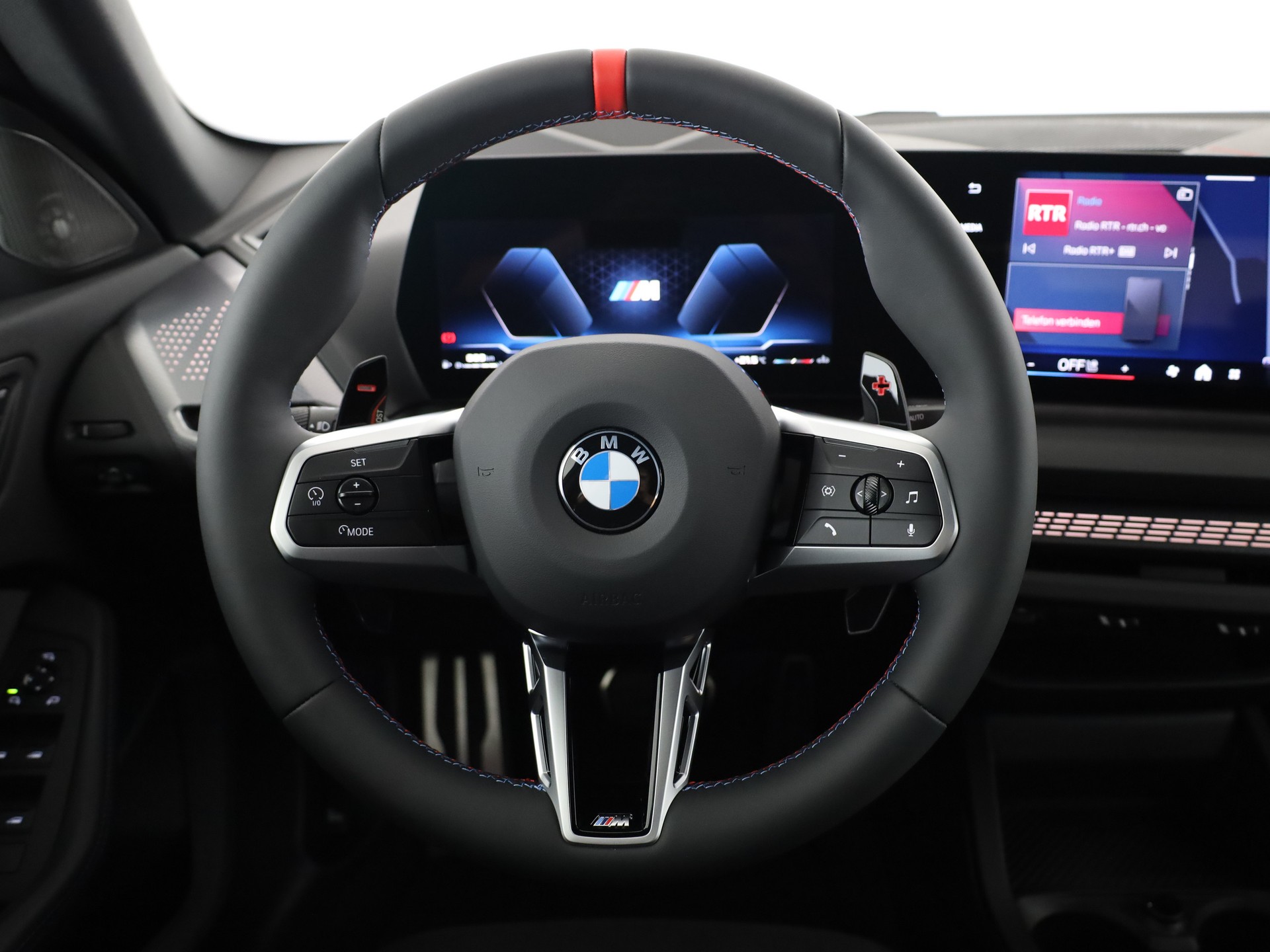 BMW M235 xDrive Gran Coupé-image-17