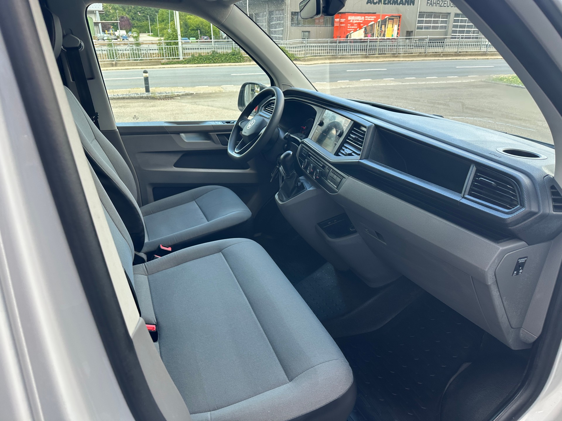 VW T6.1 2.0 TDI DSG Kasten RS AHK 2500 KG-image-5