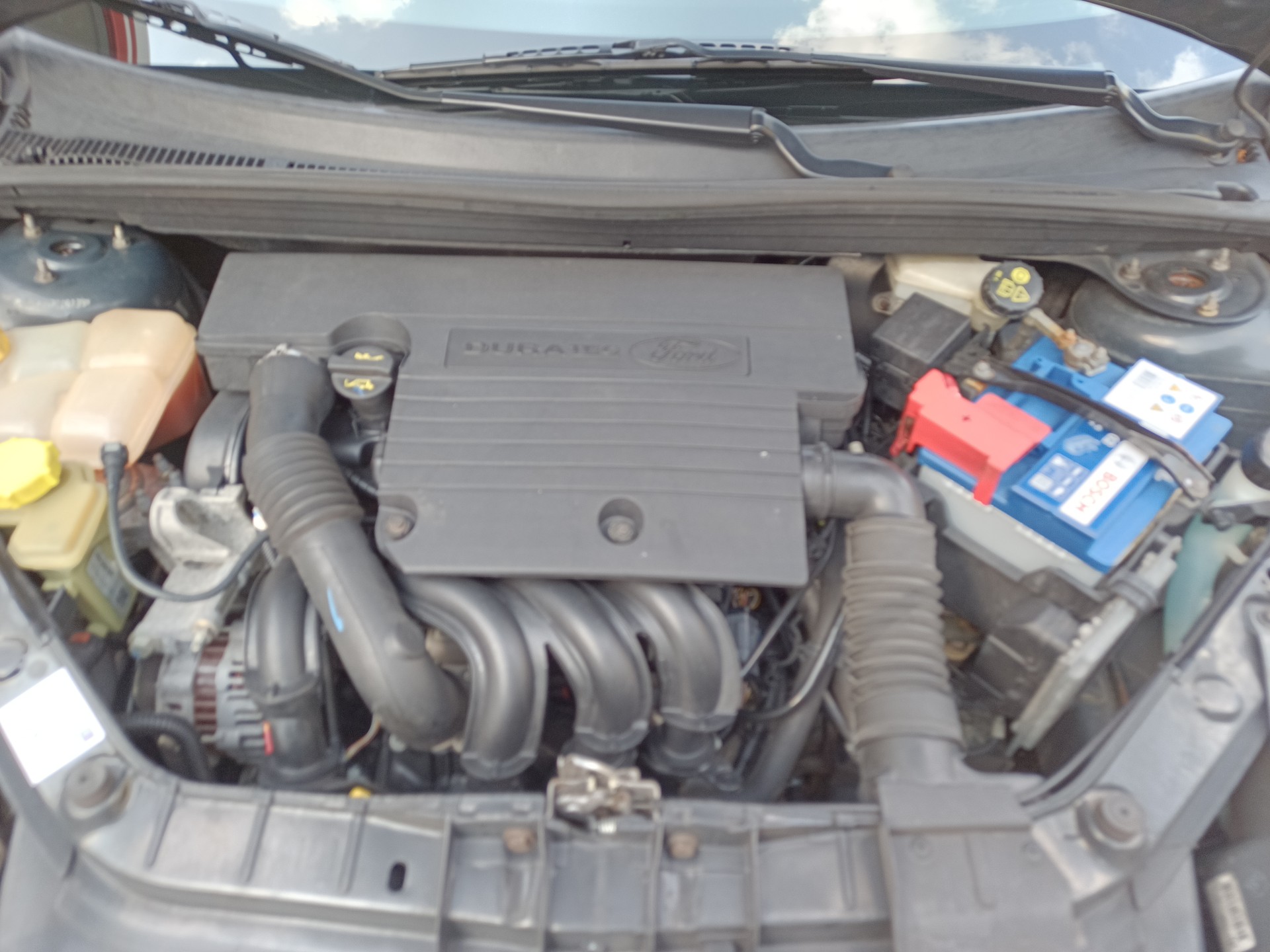 FORD Fiesta 1.4 16V Trend-image-9